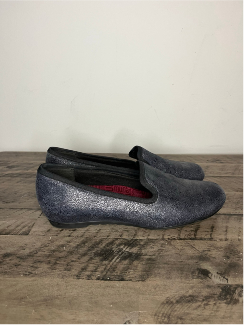 Munro Barb Slip On Loafers